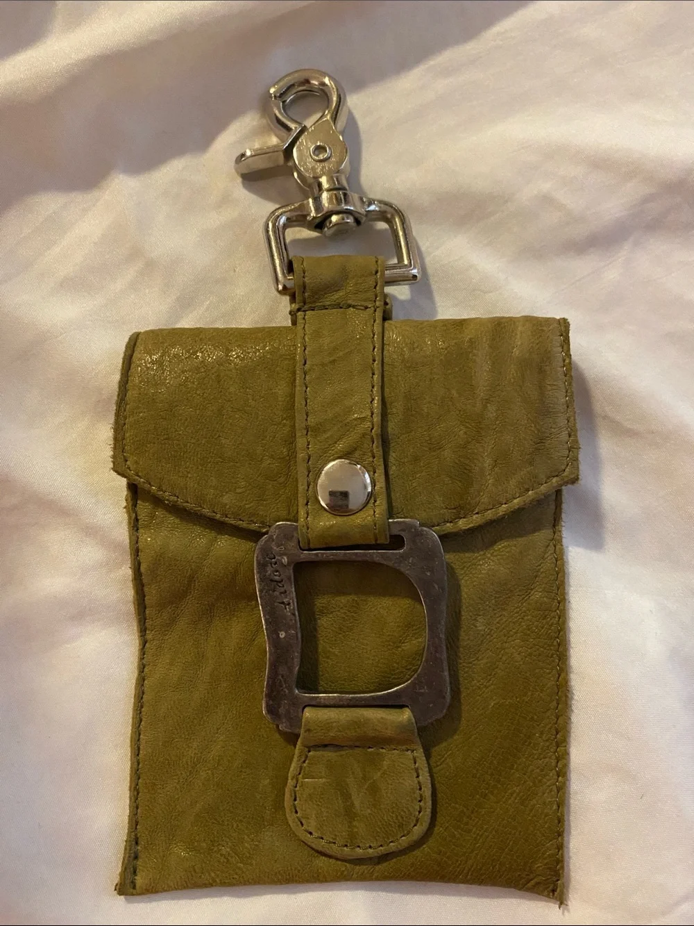 Leather Key & Card Holder in Olive Green with Silver Hardware